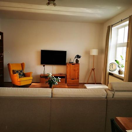 Falcon Apartment Трнава Екстериор снимка