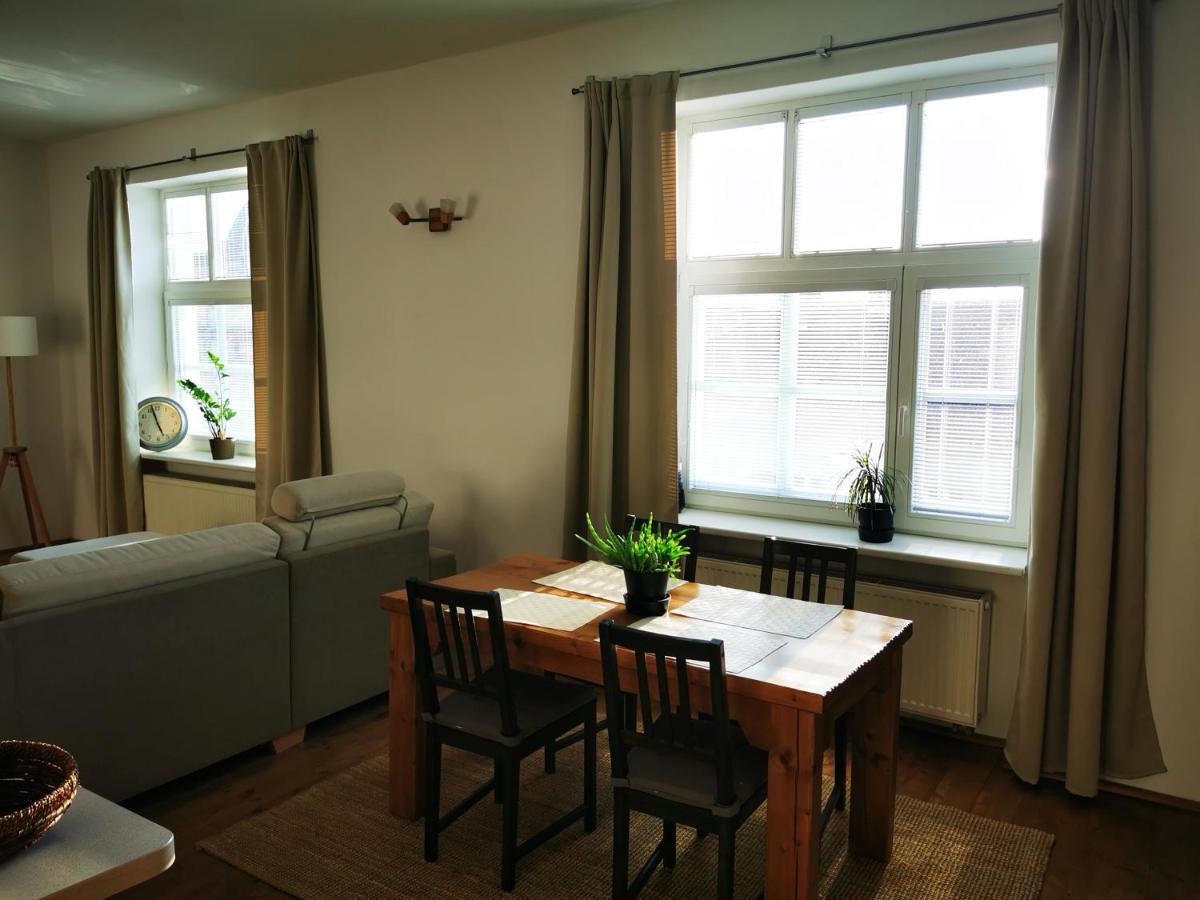 Falcon Apartment Трнава Екстериор снимка